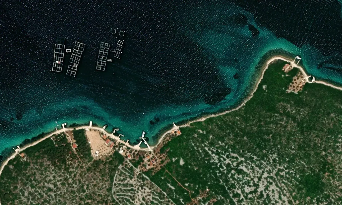 Flyfoto av Otok Zitanj