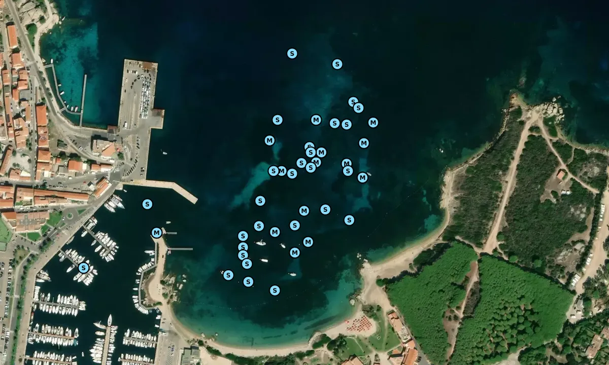 Flyfoto av Palau Harbour
