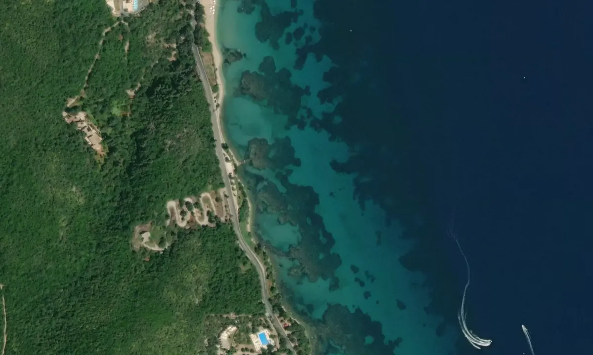 Flyfoto av Paralia Agios
