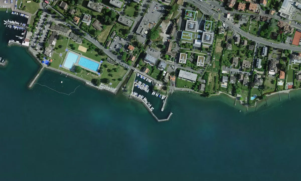 Satelite image of Paudex