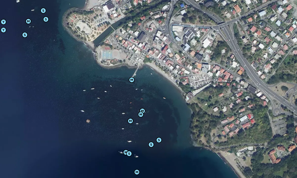 Satelite image of Plage de case navire