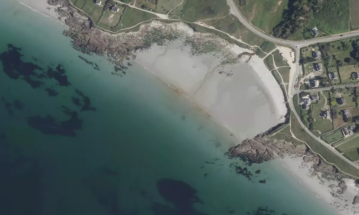 Satelite image of Plage de Dourveil