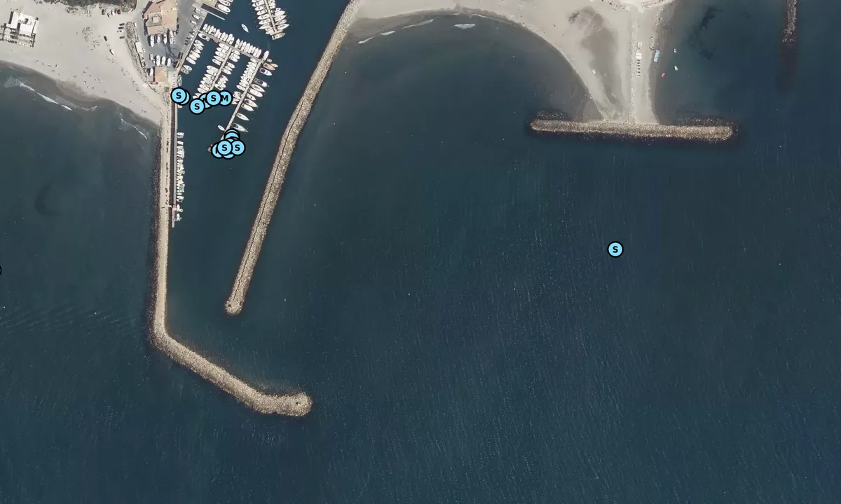 Satelite image of Plage des Arènes