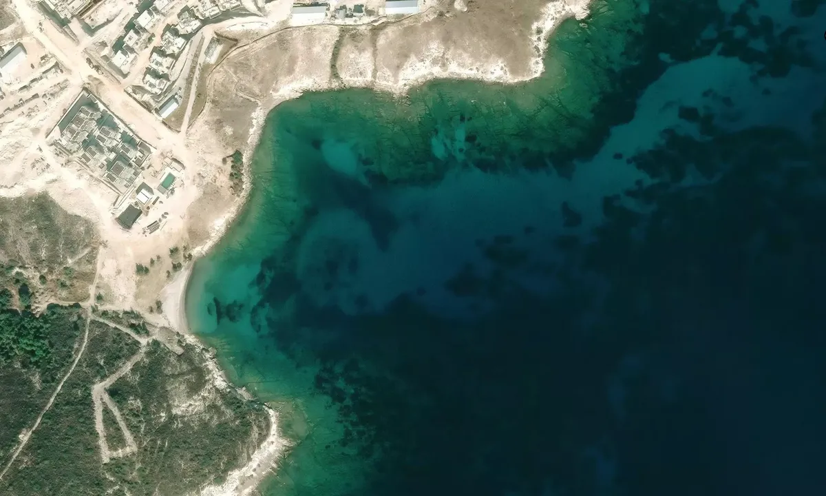Satelite image of Plage Isoole