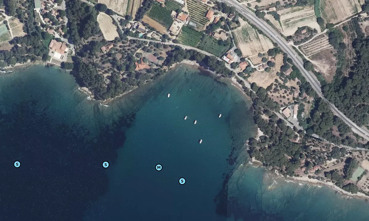 Satelite image of Pointe de Galant