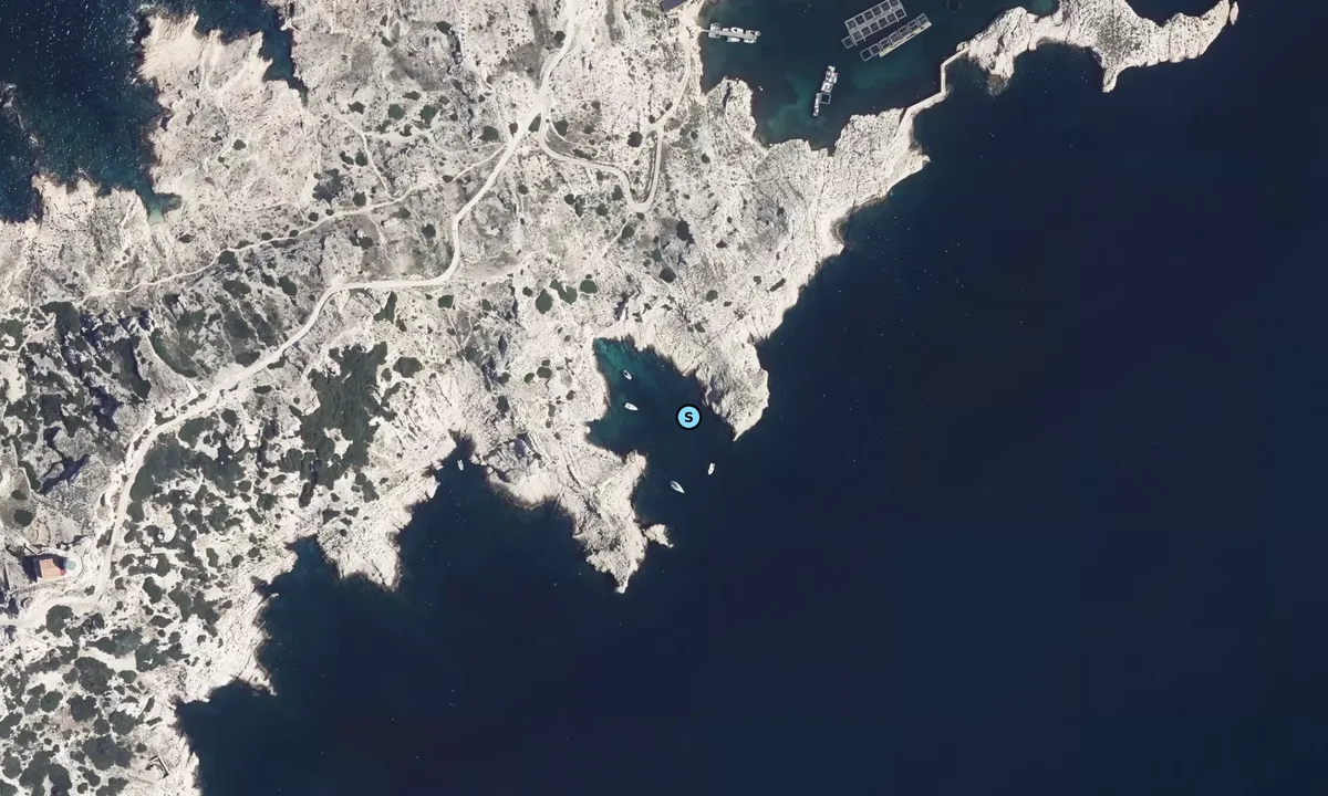 Satelite image of Pointe Débié