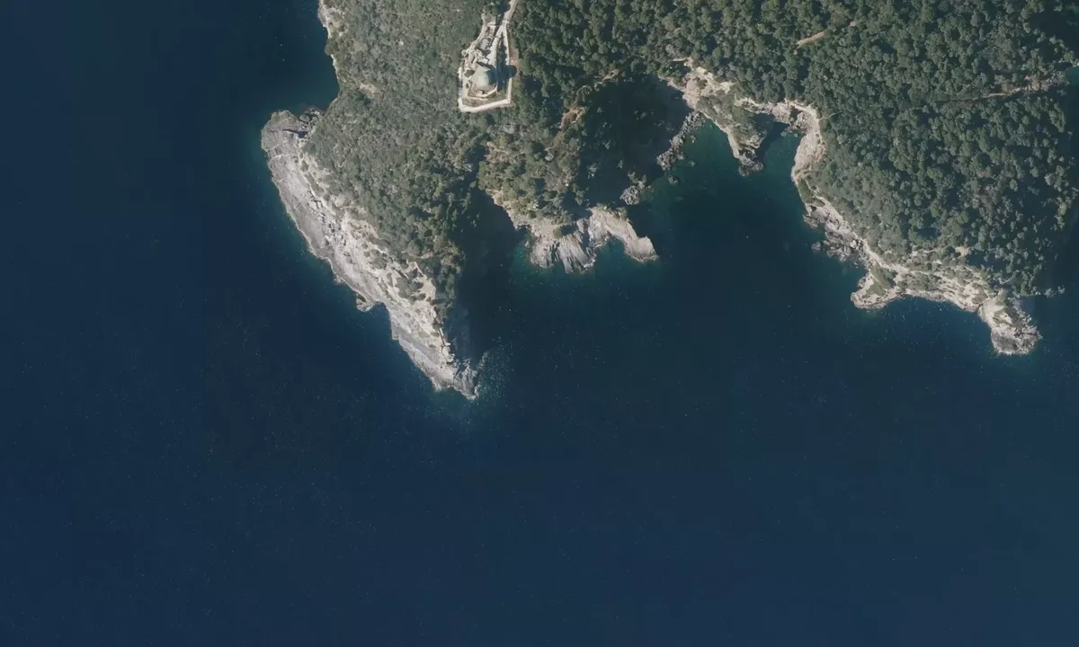 Flyfoto av Pointe des Salis