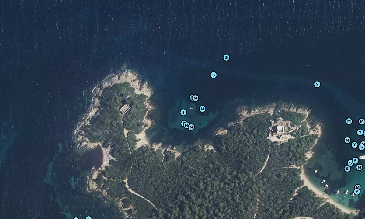 Satelite image of Pointe du Lequin