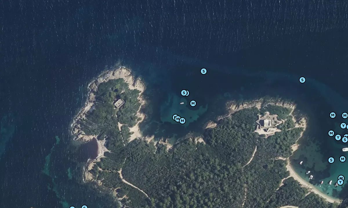 Satelite image of Pointe du Lequin