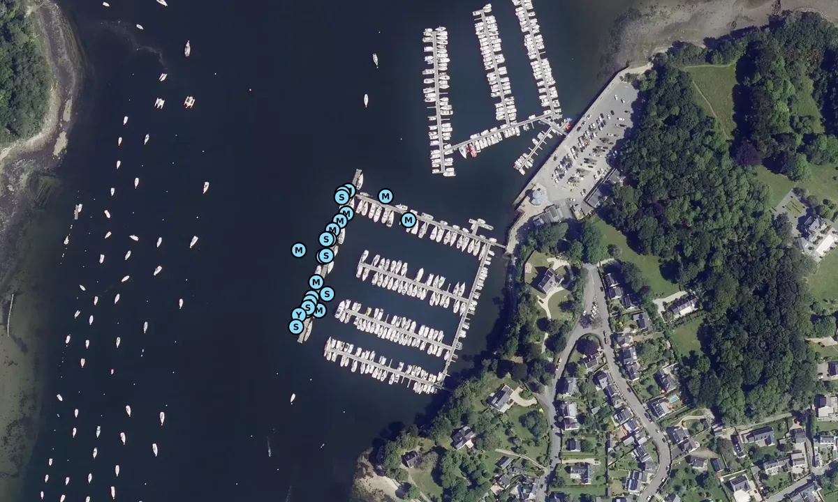 Satelite image of Port de Benodet