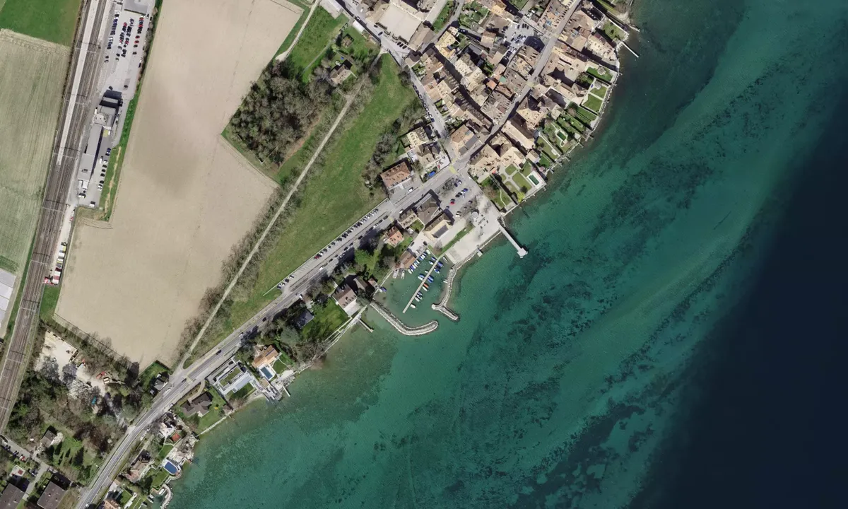 Flyfoto av Port de Coppet