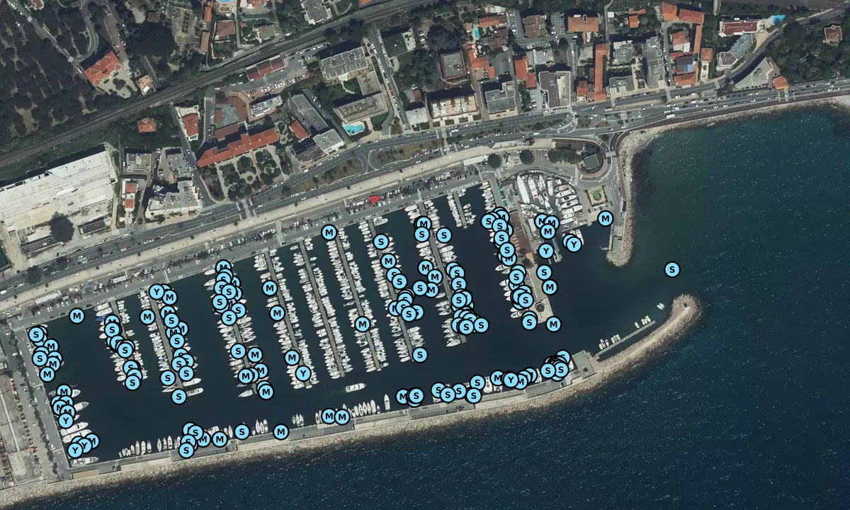 Satelite image of Port de Menton Garavan