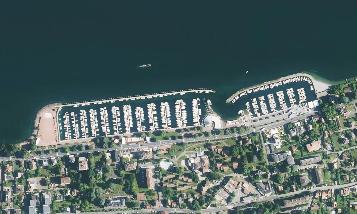 Flyfoto av Port des Mouettes