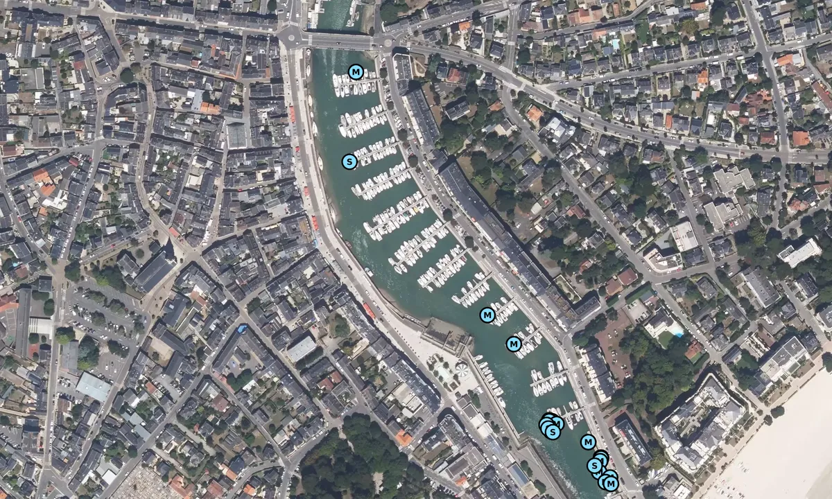 Satelite image of Port du Pouliguen