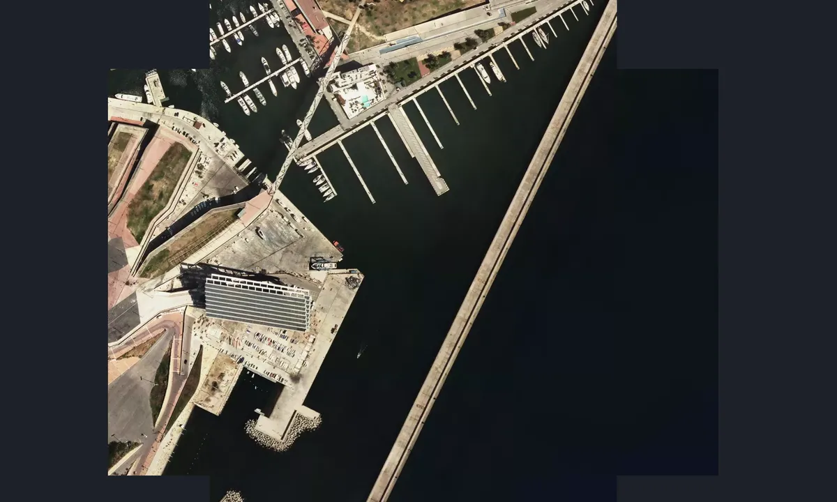 Flyfoto av Port Forum