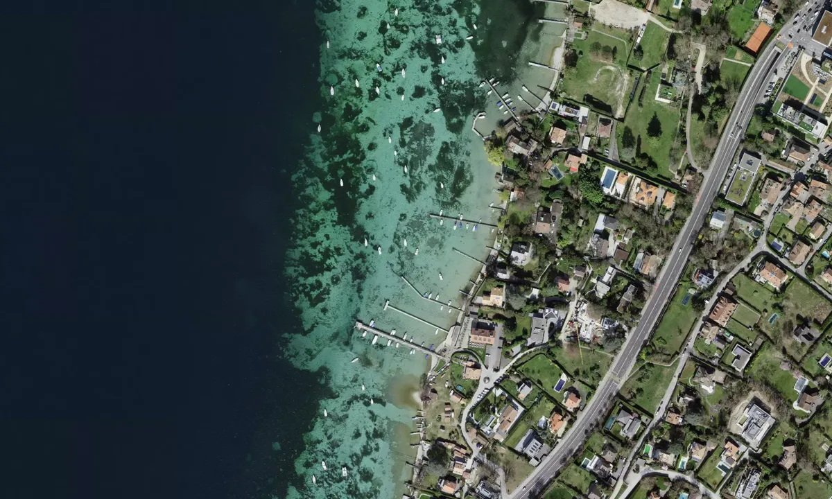 Flyfoto av Port la Belotte
