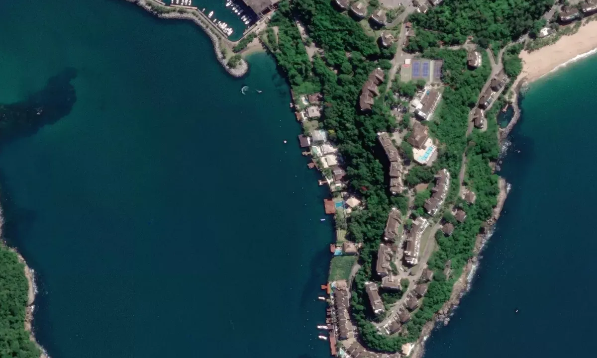 Satelite image of Porto Real