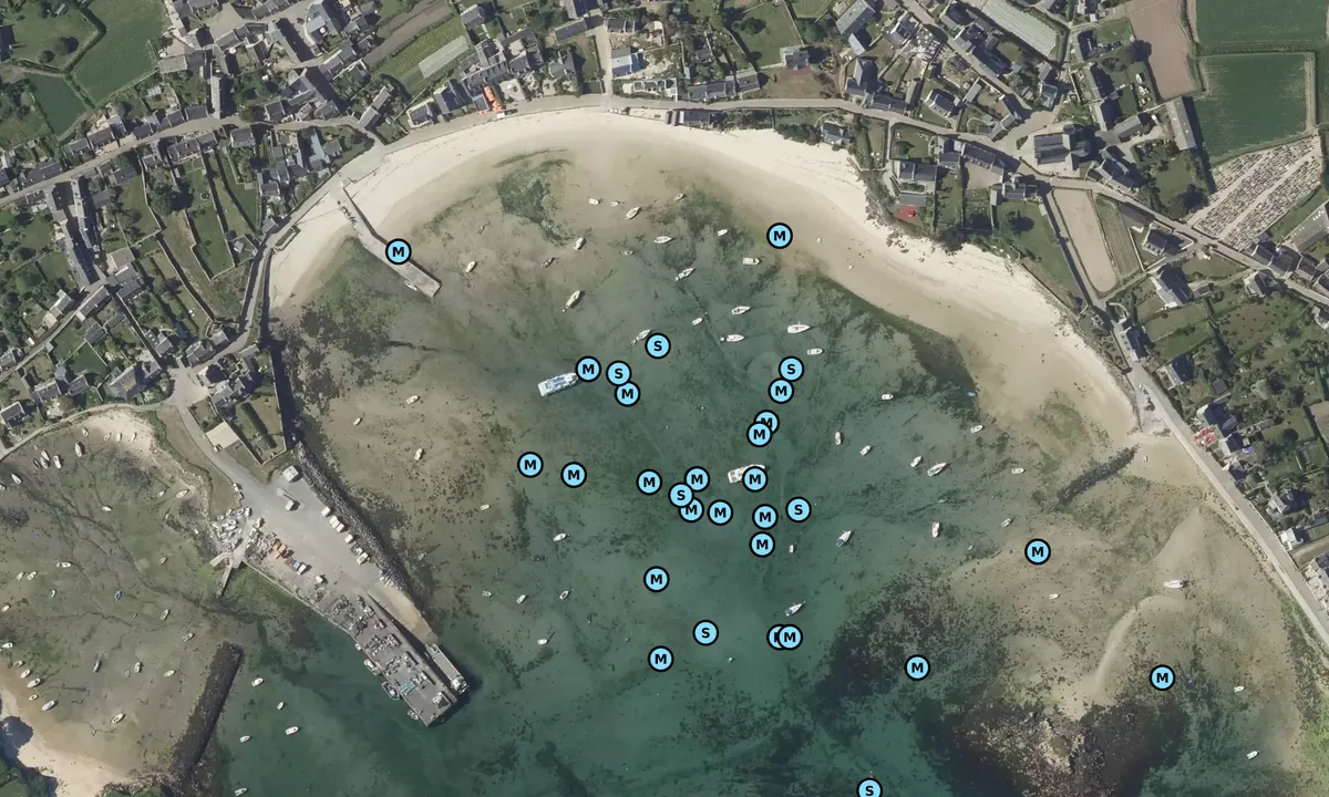 Satelite image of Porz Kernok