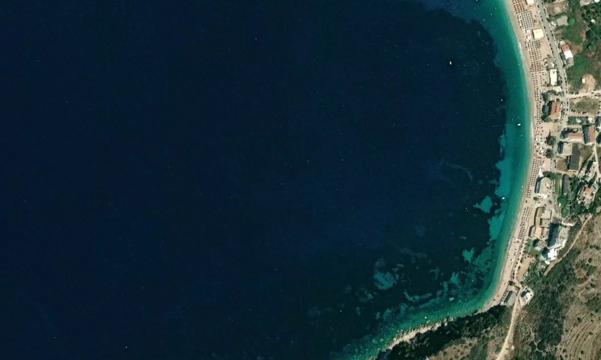 Flyfoto av Potam Beach