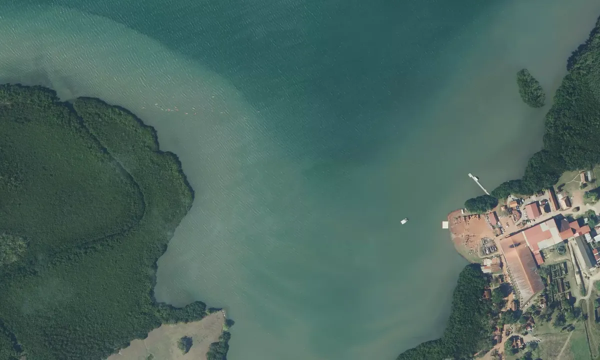 Satelite image of Poterie