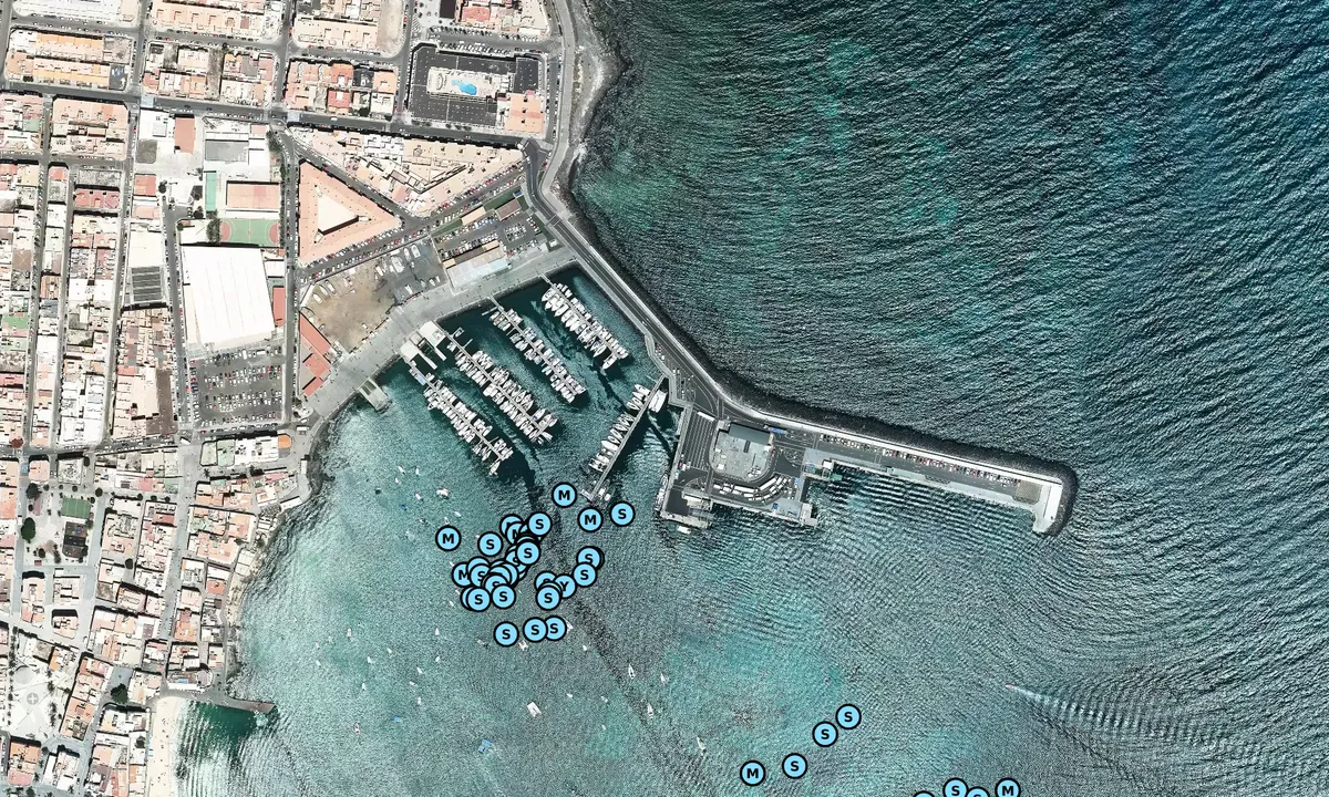 Satelite image of Puerto Corralejo 1