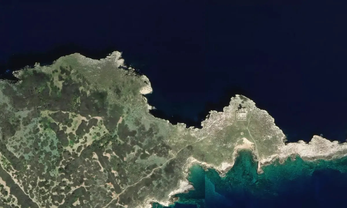 Satelite image of Punta Romito l'Altarino