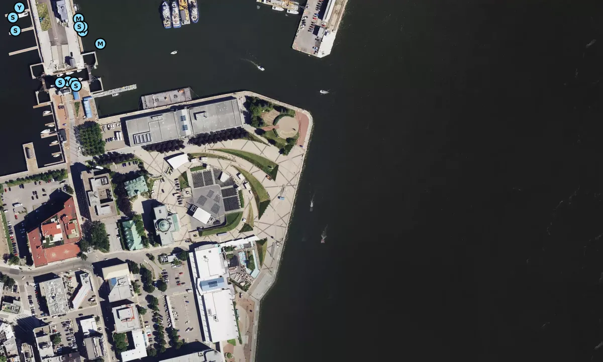 Satelite image of Quai 21