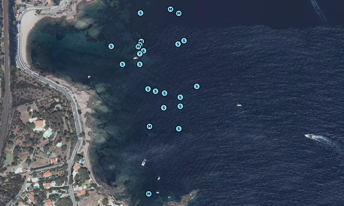 Satelite image of Rade d'Agay Ouest