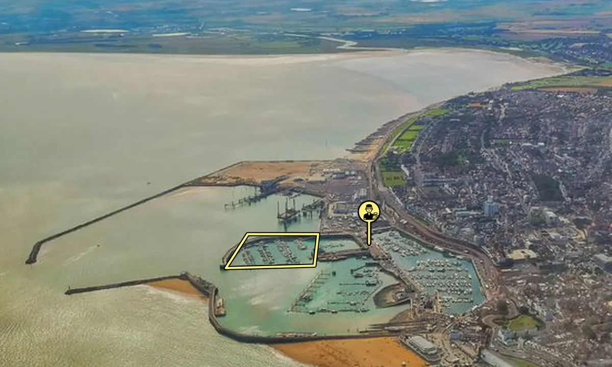 Ramsgate Royal Harbour: In yellow the guestberths at Western Outer Marina.