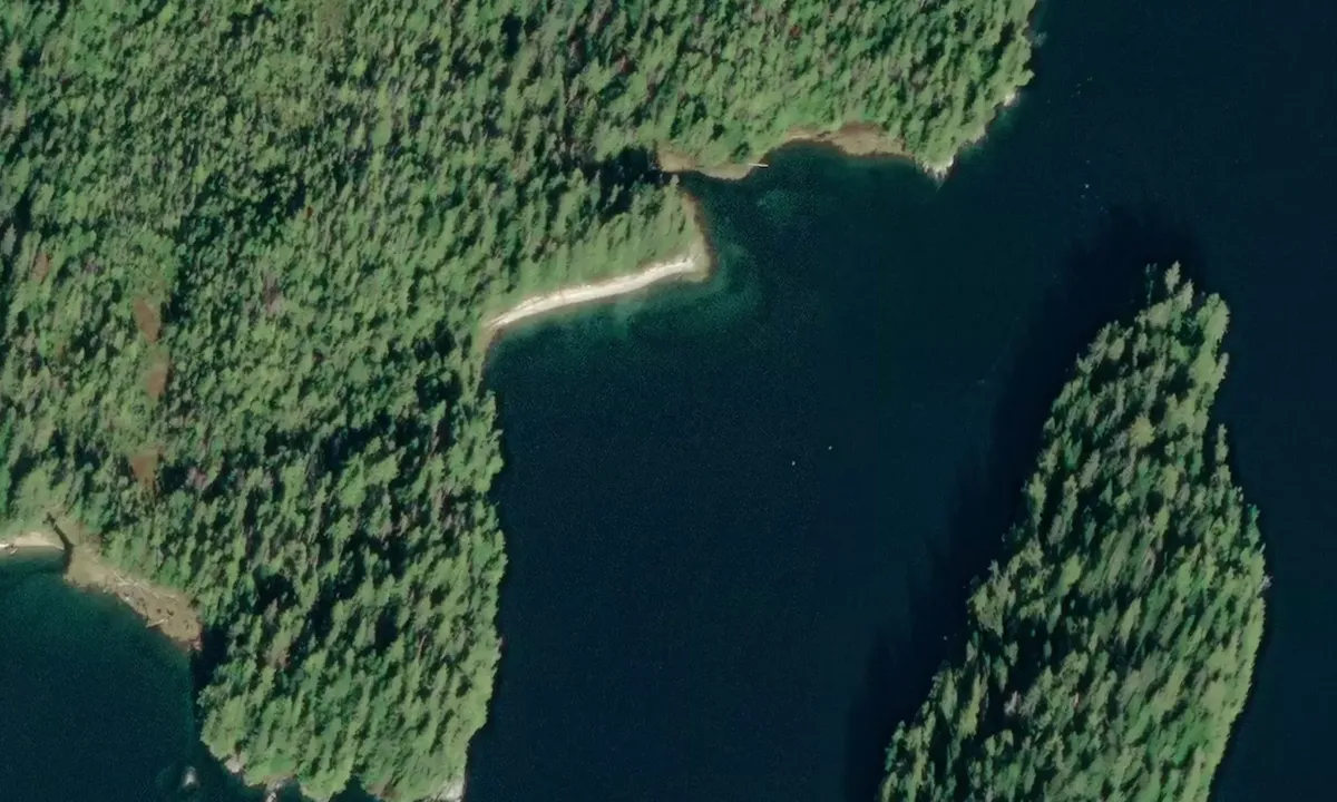 Satelite image of Reef Island