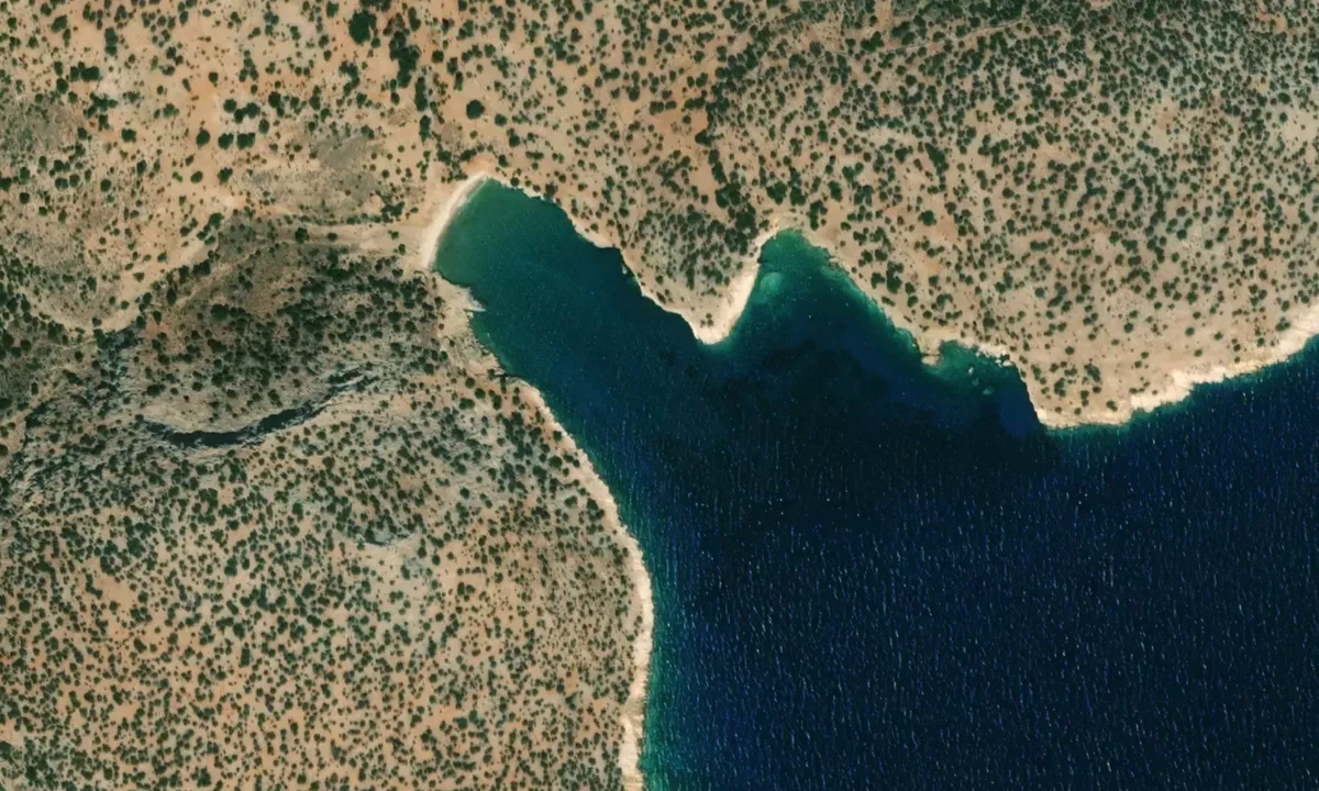 Flyfoto av Rinha Cave