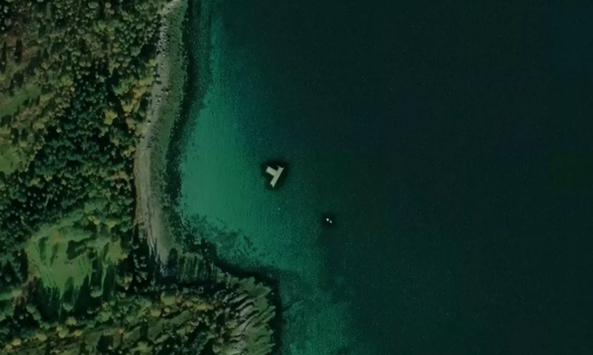 Satelite image of Risøya