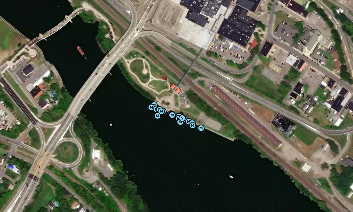 Satelite image of Riverlink Park