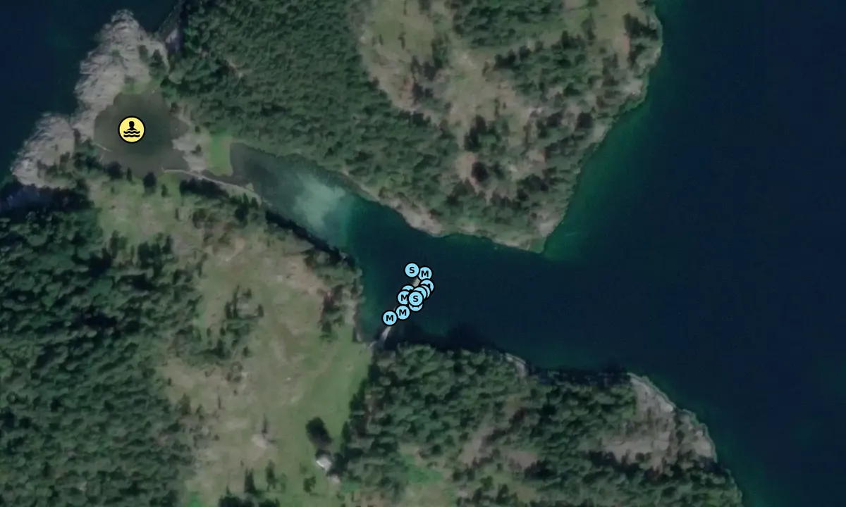 Satelite image of Romsaøyane - Herøyvadet