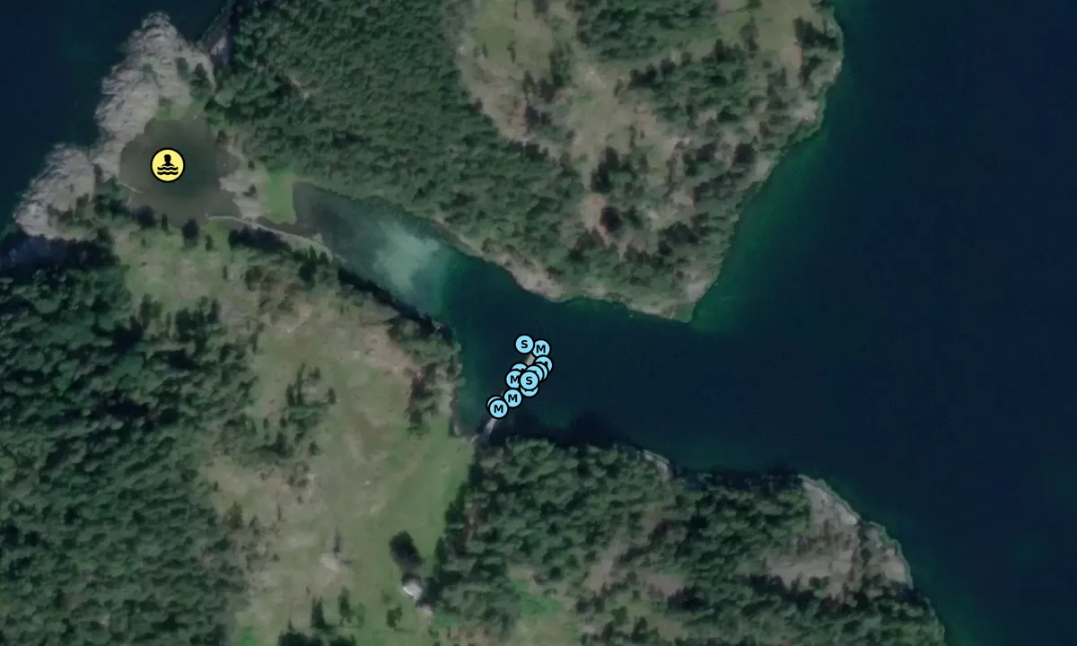 Satelite image of Romsaøyane - Herøyvadet