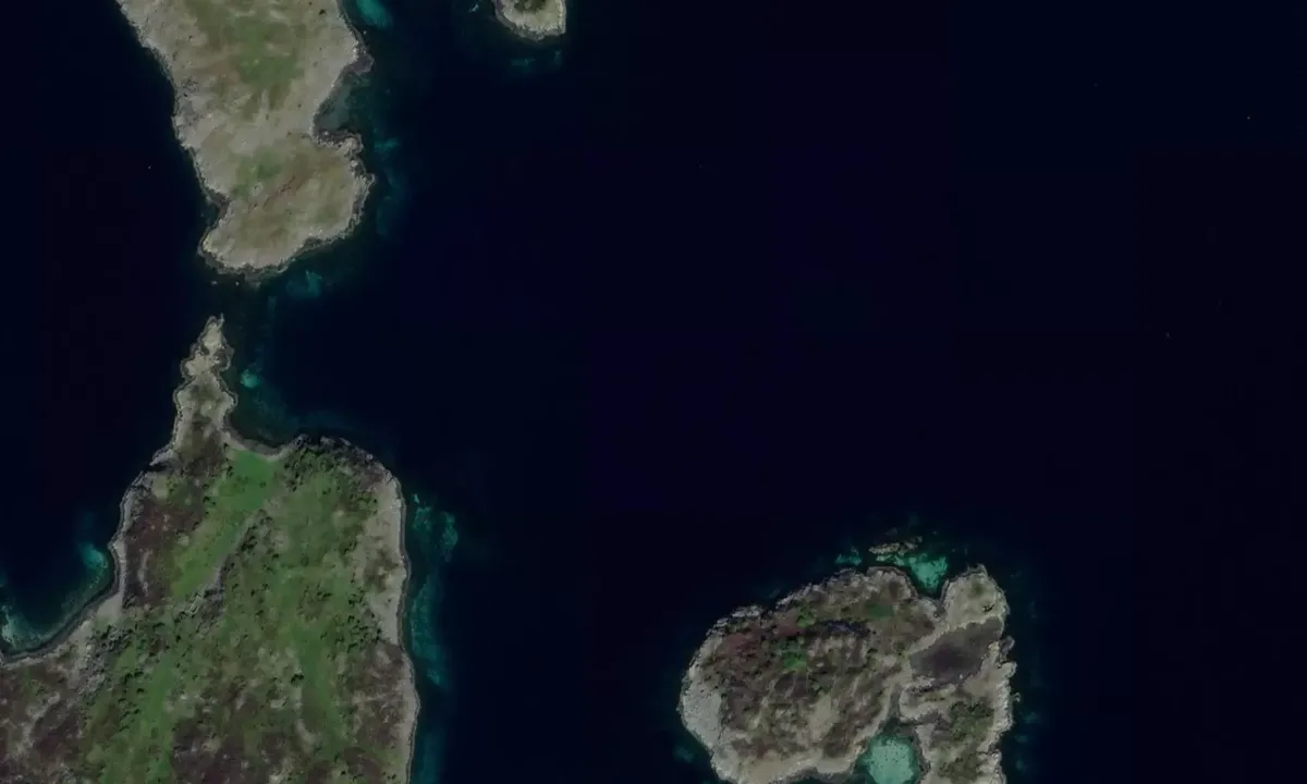 Satelite image of Røssholmen