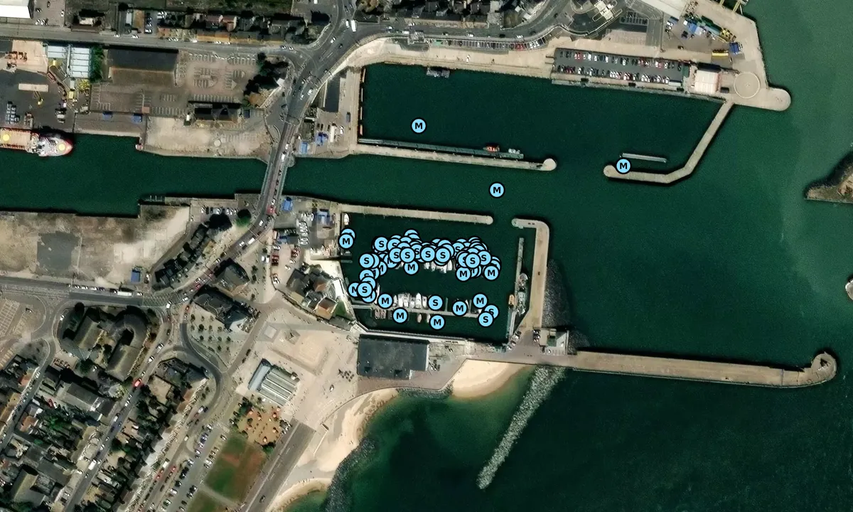 Satelite image of Royal Norfolk and Suffolk Yacht Club