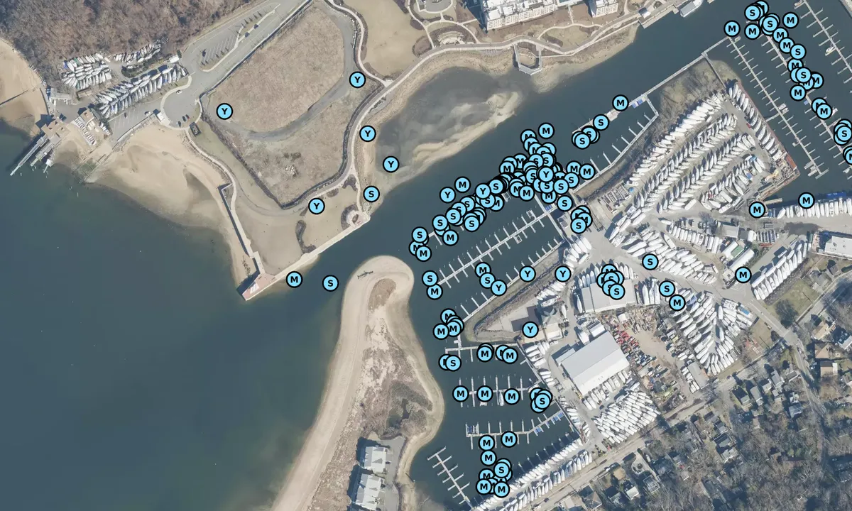 Satelite image of Safe Harbor Glen Cove