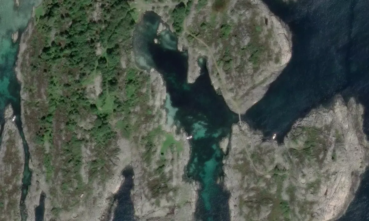 Satelite image of Sandbukta, Randøya 