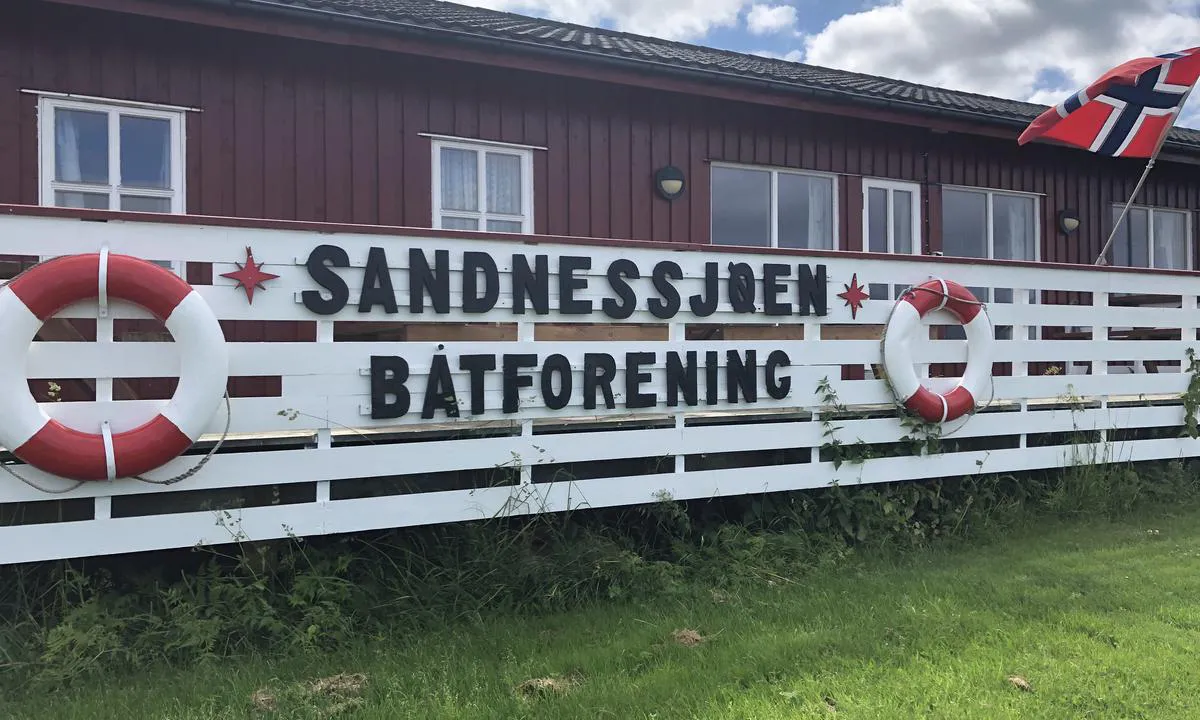 Det er Sandnessjøen Båtforening som driver gjestehavna.