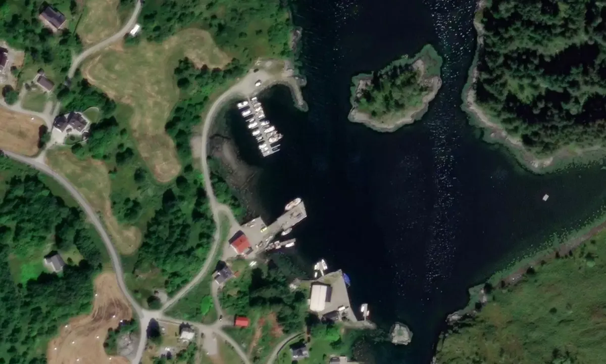 Satelite image of Sauesund Småbåthamn
