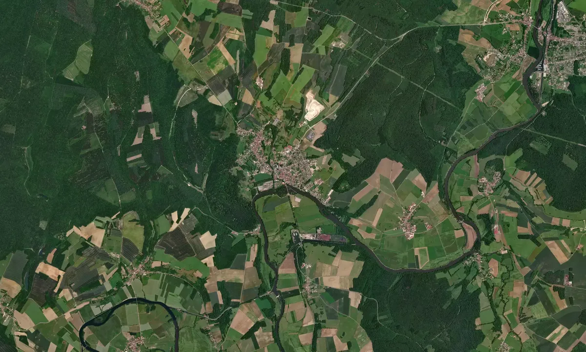 Flyfoto av Scey-sur-Saone (free dock)