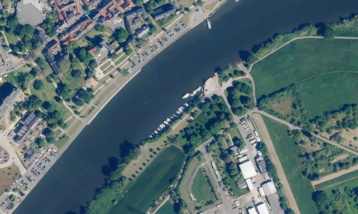 Satelite image of Schwanheim