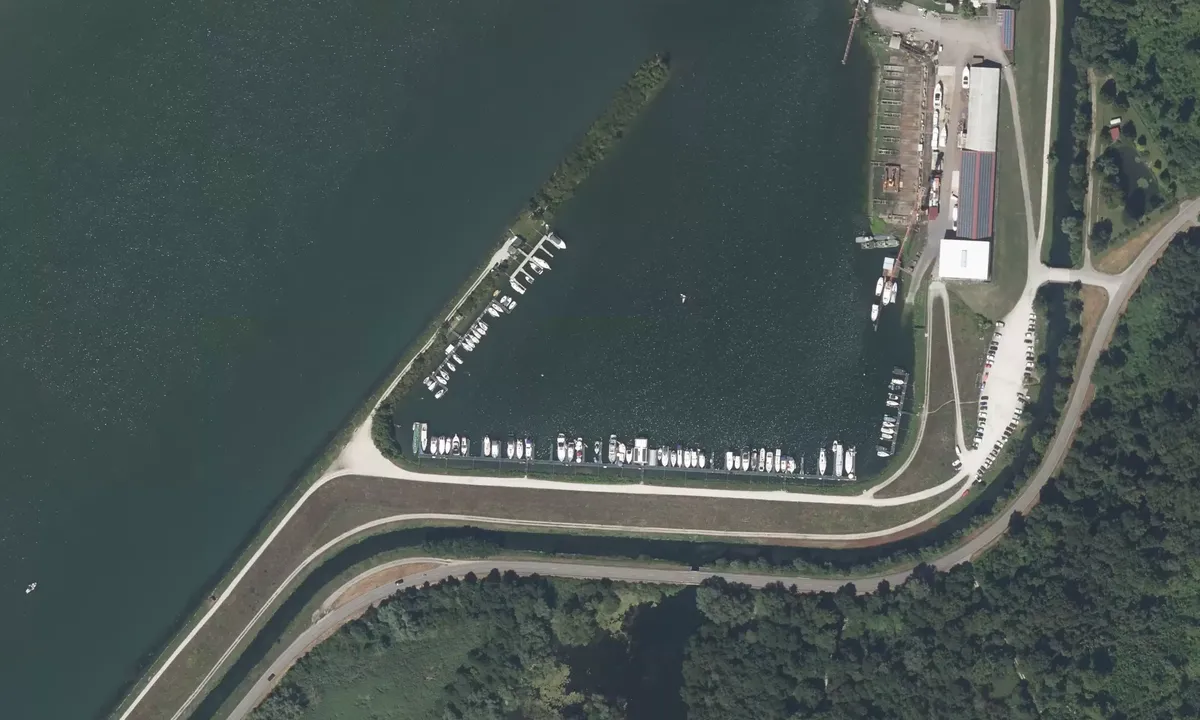 Satelite image of Segelclub Honau