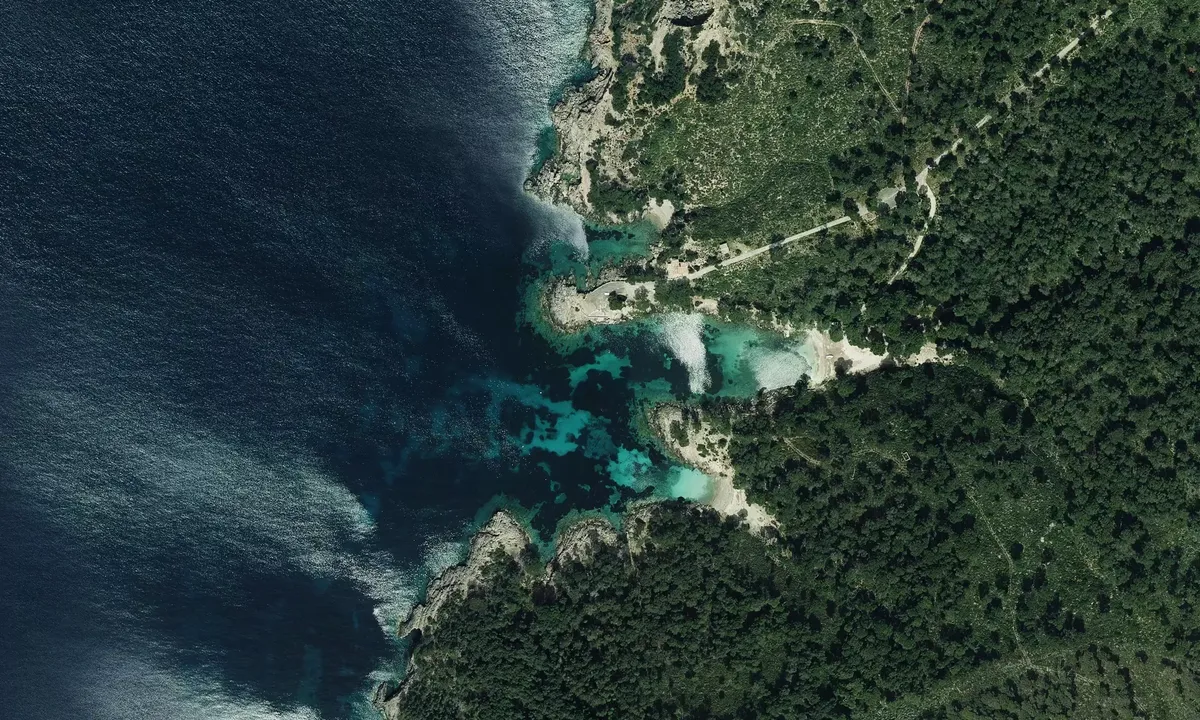 Satelite image of Ses Caletes