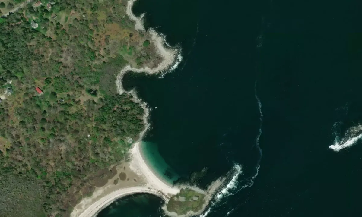 Flyfoto av Shark Cove