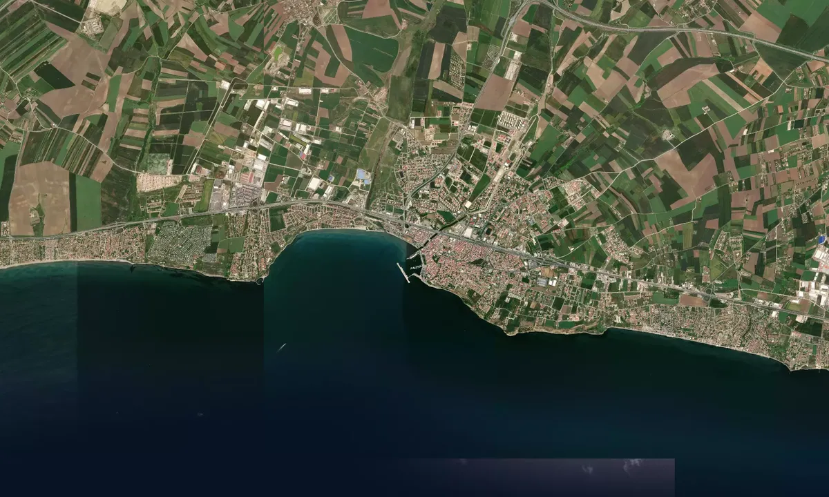 Flyfoto av Silivri Harbour
