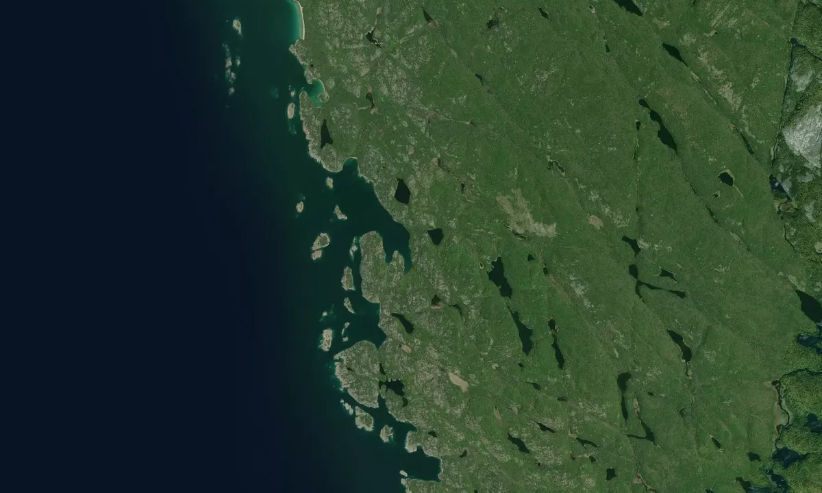 Flyfoto av Simon's Harbor