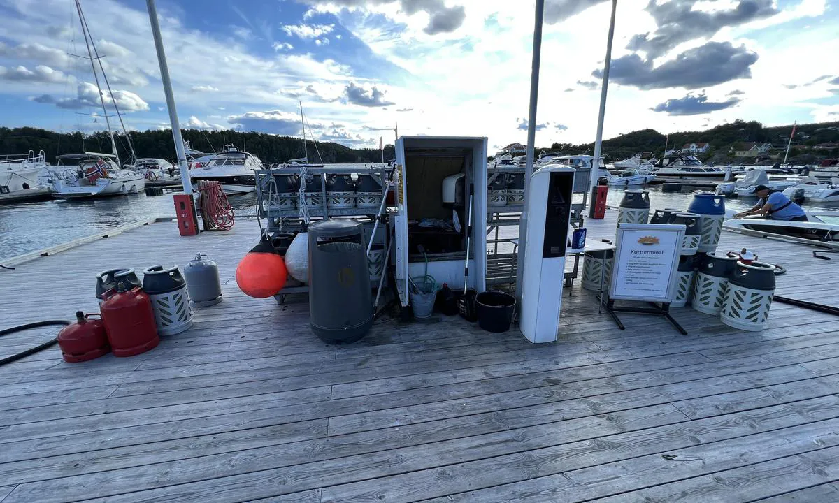 Sjøbua Marina: Bytte/salg av gass.