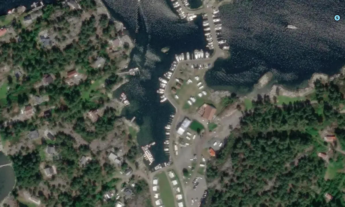 Satelite image of Sjøterrassen gjestehavn